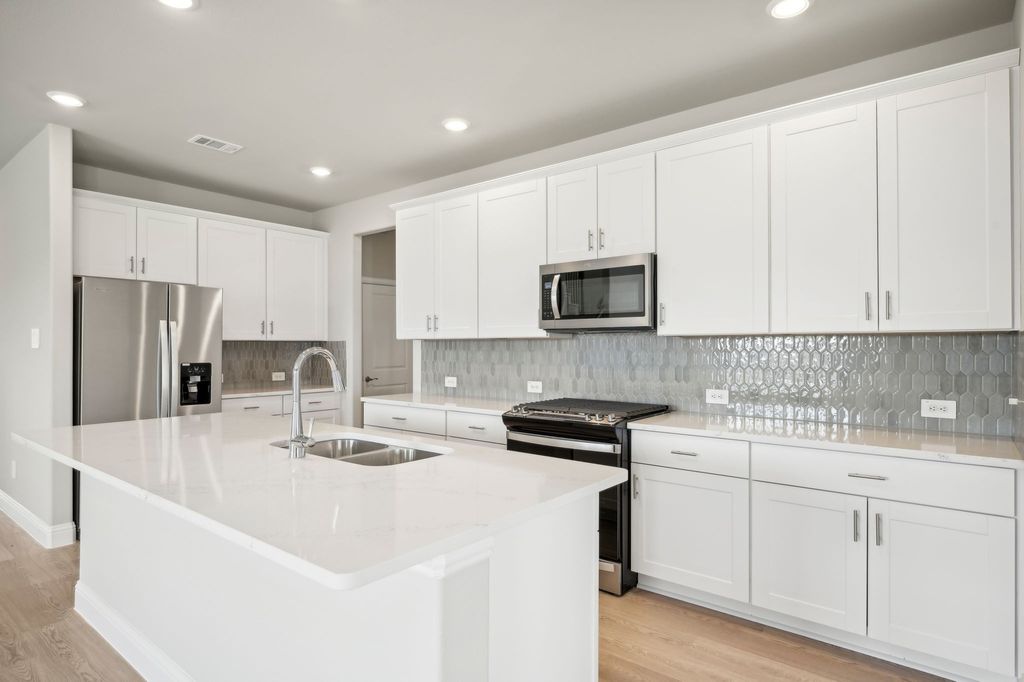 607 Tidal Drive, Princeton, TX 75071