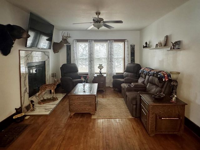 13890 STATE HWY 32, Mountain, WI 54149