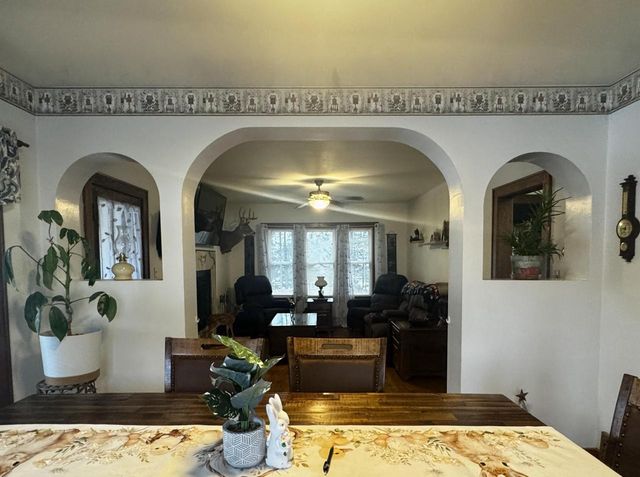 13890 STATE HWY 32, Mountain, WI 54149