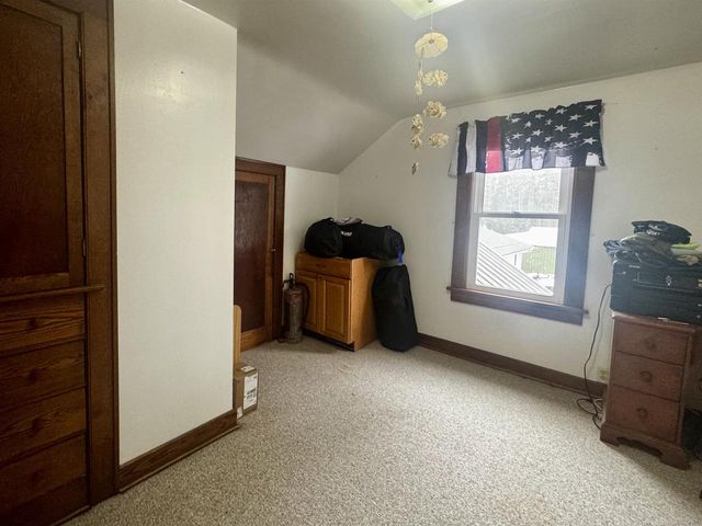 13890 STATE HWY 32, Mountain, WI 54149