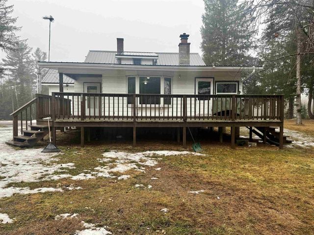 13890 STATE HWY 32, Mountain, WI 54149