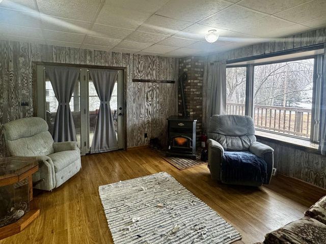 13890 STATE HWY 32, Mountain, WI 54149