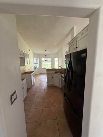 5329 Ogilvie Ln, St Augustine, FL 32086