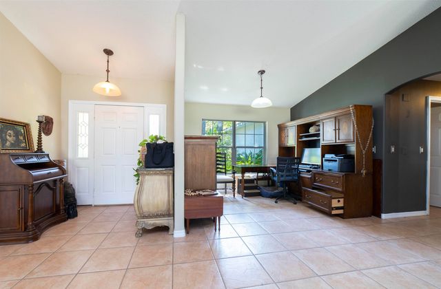 5329 Ogilvie Ln, St Augustine, FL 32086