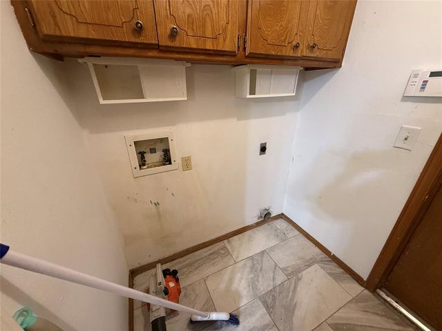 23 Oak Hill Road, Shawnee, OK 74804