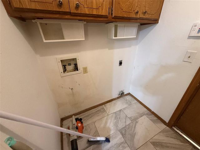 23 Oak Hill Road, Shawnee, OK 74804