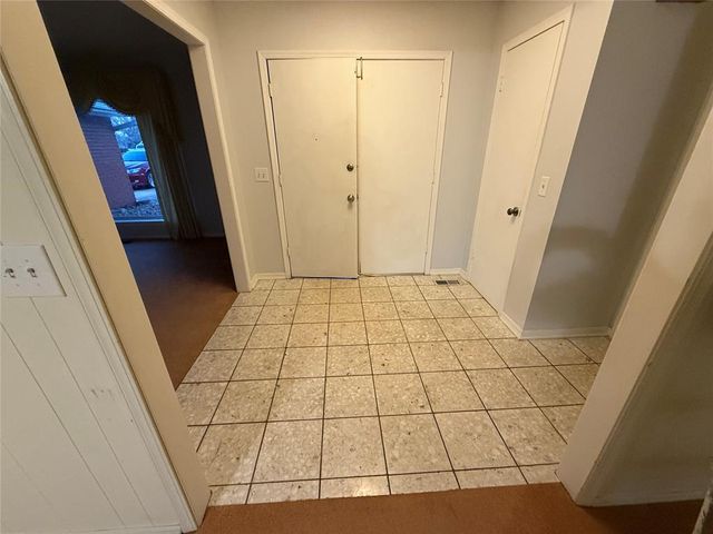 23 Oak Hill Road, Shawnee, OK 74804