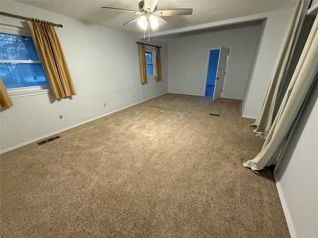 23 Oak Hill Road, Shawnee, OK 74804