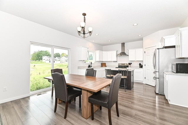 707 Ice Age COURT, Waterford, WI 53185