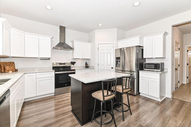 707 Ice Age COURT, Waterford, WI 53185