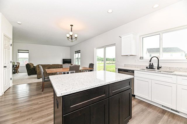707 Ice Age COURT, Waterford, WI 53185