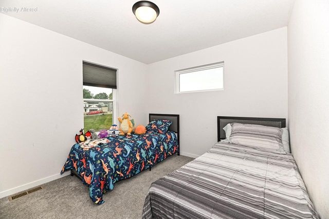 707 Ice Age COURT, Waterford, WI 53185