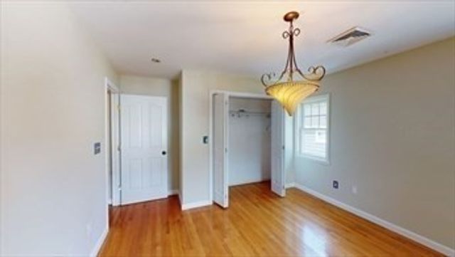 8 Brandley SF, Watertown, MA 02472