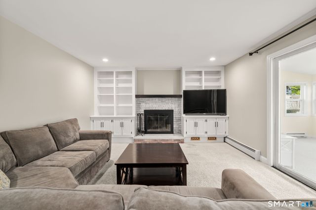 150 Heatherwood Drive, South Windsor, CT 06074