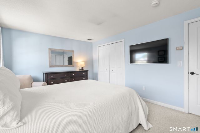 150 Heatherwood Drive, South Windsor, CT 06074