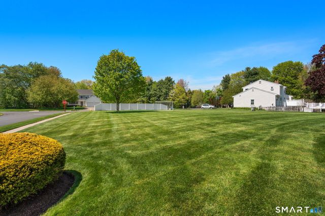 150 Heatherwood Drive, South Windsor, CT 06074