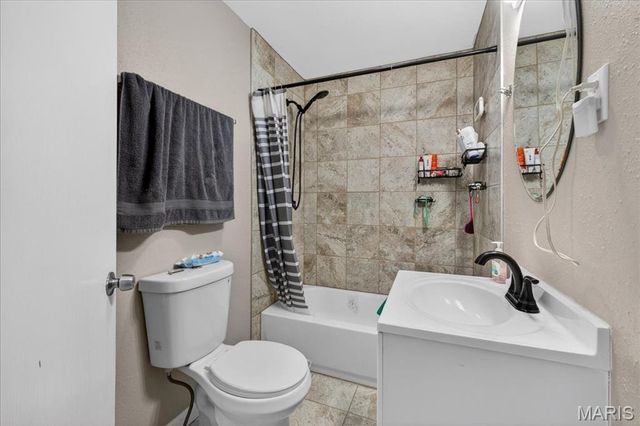 512 Belvedere Drive, Belleville, IL 62223