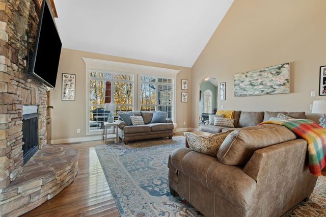 223 Hidden Harbour Dr, Mount Juliet, TN 37122