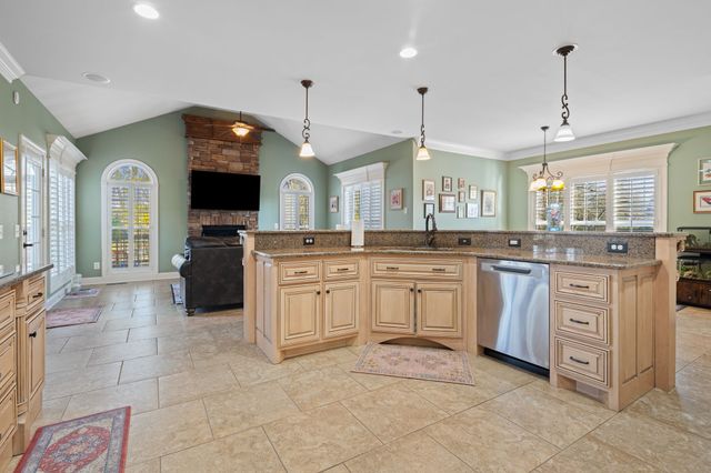 223 Hidden Harbour Dr, Mount Juliet, TN 37122