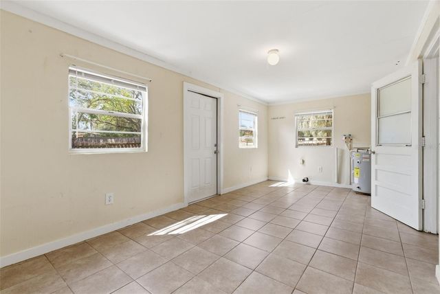 9242 US HIGHWAY 98, Dade City, FL 33525