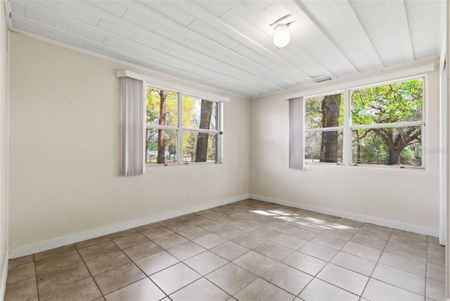 9242 US HIGHWAY 98, Dade City, FL 33525