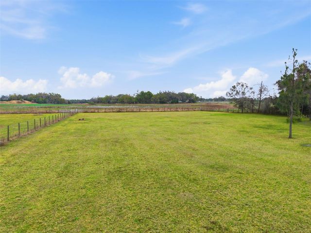 9242 US HIGHWAY 98, Dade City, FL 33525