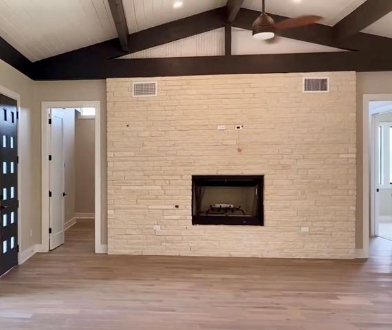 179 Shawnee TRL, Dripping Springs, TX 78620