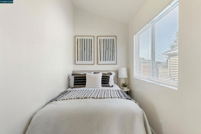 1319 Kelsey Street, Richmond, CA 94801