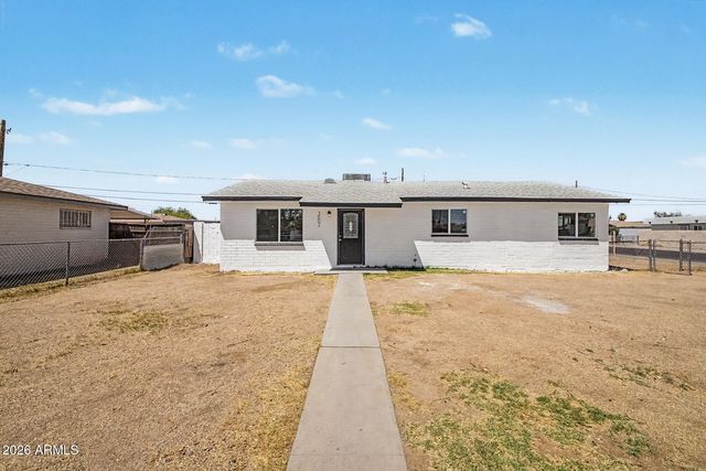 3602 W ALMERIA Road, Phoenix, AZ 85009