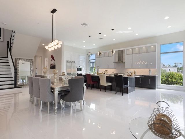 9124 Coral Isles Circle, Palm Beach Gardens, FL 33412