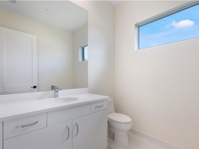 9124 Coral Isles Circle, Palm Beach Gardens, FL 33412