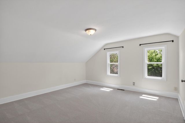 398 Banfil Street, Saint Paul, MN 55102