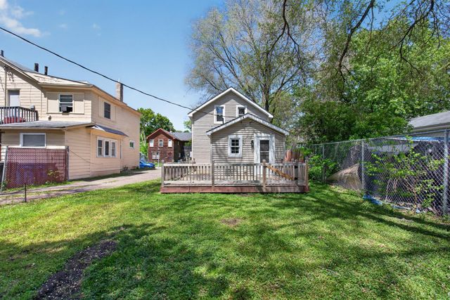 398 Banfil Street, Saint Paul, MN 55102