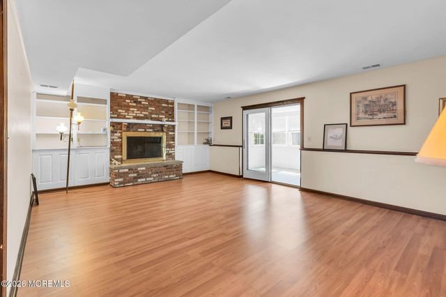 538 Summit Drive, Point Pleasant, NJ 08742