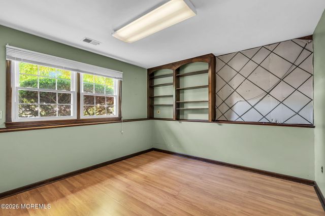 538 Summit Drive, Point Pleasant, NJ 08742