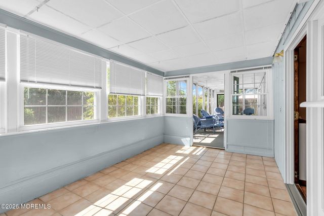 538 Summit Drive, Point Pleasant, NJ 08742