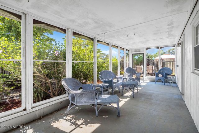 538 Summit Drive, Point Pleasant, NJ 08742