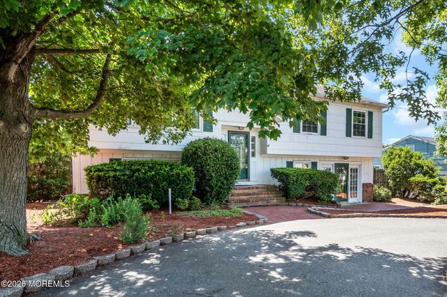 538 Summit Drive, Point Pleasant, NJ 08742