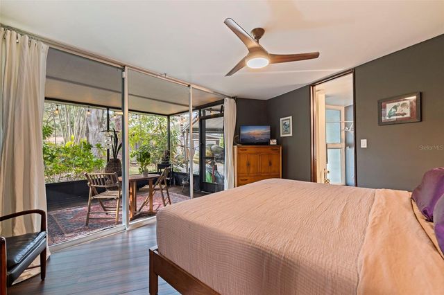 7117 SUNSHINE DRIVE S, St Petersburg, FL 33705