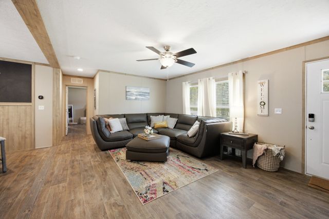 59 Bear Court, Canadian, OK 74425