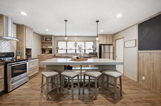 59 Bear Court, Canadian, OK 74425