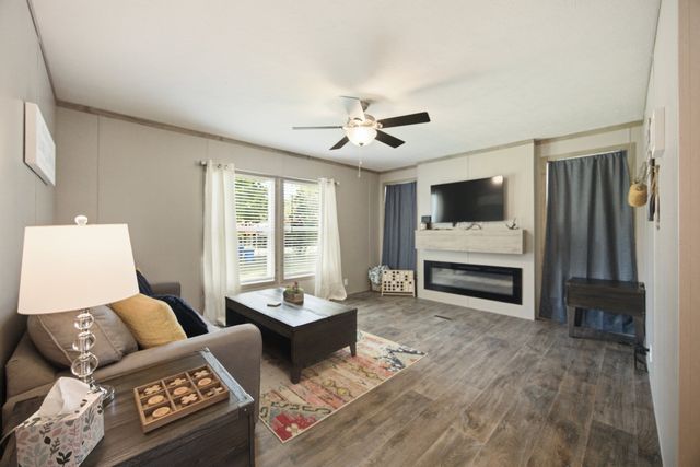59 Bear Court, Canadian, OK 74425