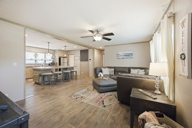 59 Bear Court, Canadian, OK 74425