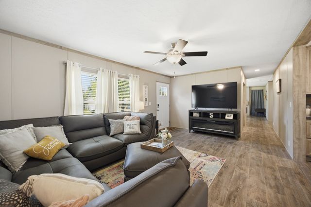 59 Bear Court, Canadian, OK 74425