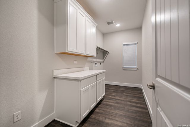 9312 Steel Spur, Marion, TX 78124