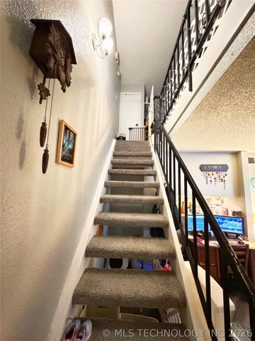 2210 E 66th Place 17B3, Tulsa, OK 74136