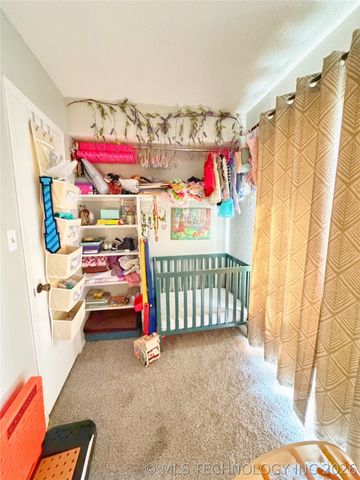 2210 E 66th Place 17B3, Tulsa, OK 74136