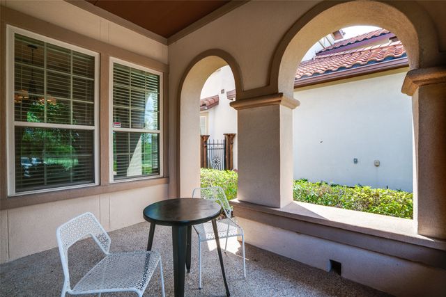 6961 BELLA VISTA, Irving, TX 75039