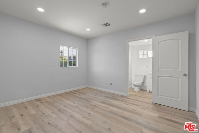 1250 S Windsor Boulevard, Los Angeles, CA 90019