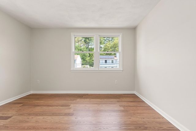 54 Long Dr, Dracut, MA 01826